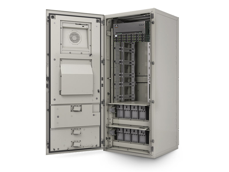 Vertiv XTE 601E, 84" Enclosure Image